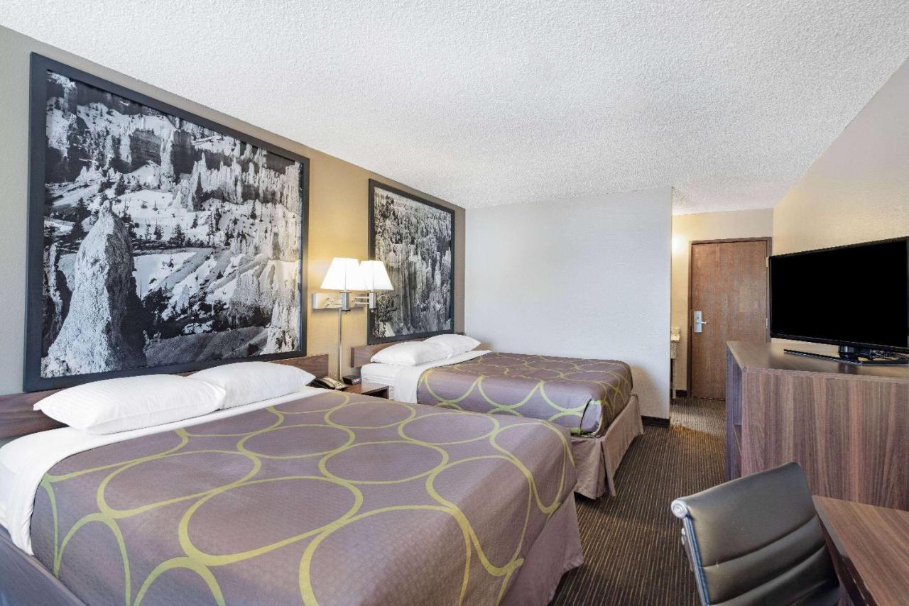 Hotel Super 8 By Wyndham Richfield Ut Extérieur photo