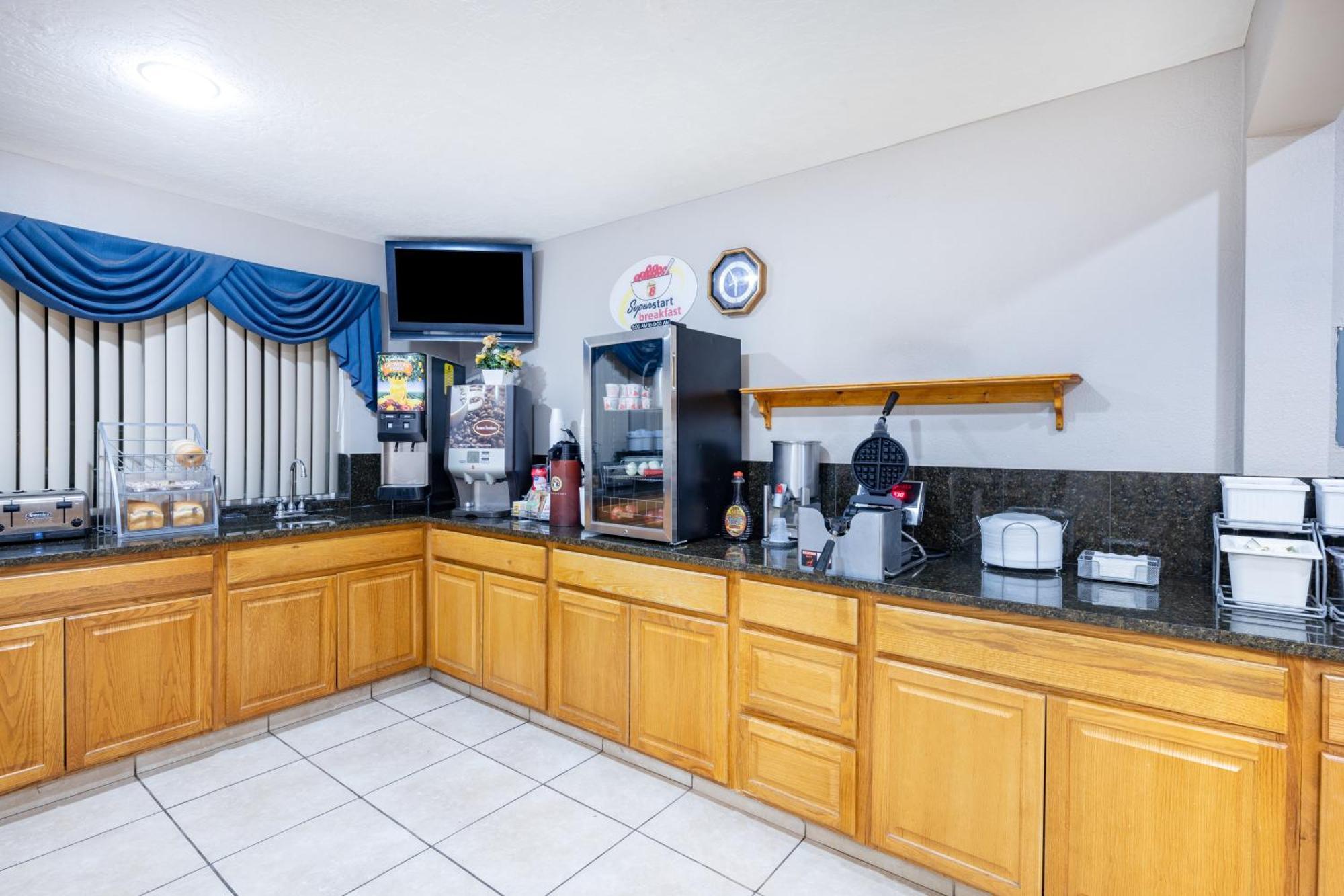 Hotel Super 8 By Wyndham Richfield Ut Extérieur photo
