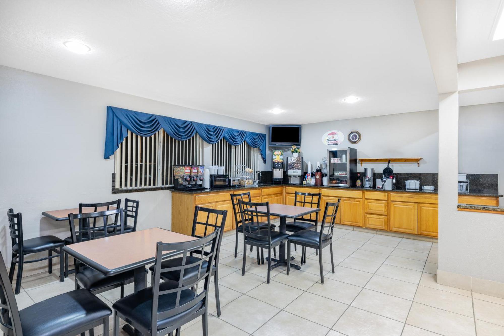 Hotel Super 8 By Wyndham Richfield Ut Extérieur photo